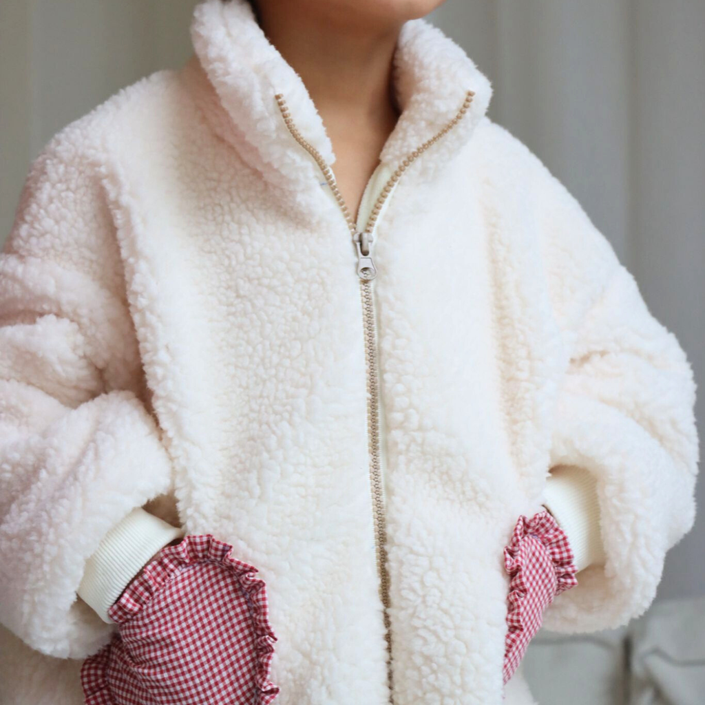 White Daisy Vintage Gingham Fleece