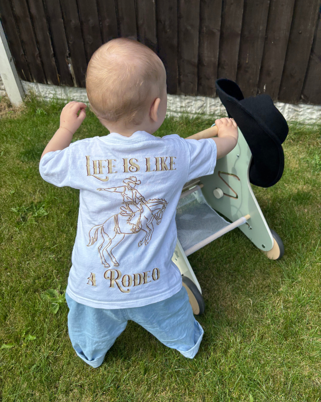 Outline Crowd Life is like a rodeo T-shirt